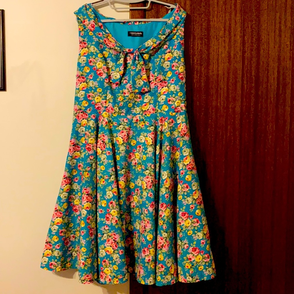 Black butterfly pin up dress